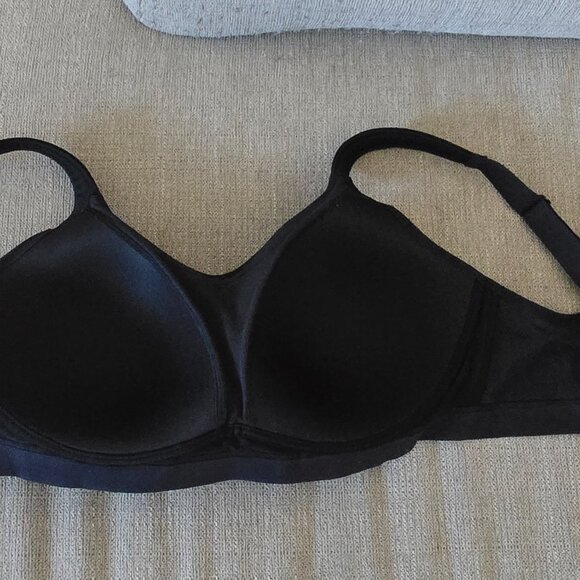 Lululemon Run Times Bra Black size 36DD EUC - Picture 3 of 4